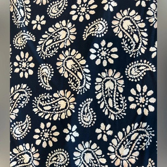 Tommy Hilfiger Blue Paisley Slip On dress Size 4 Preowned - Picture 4 of 4